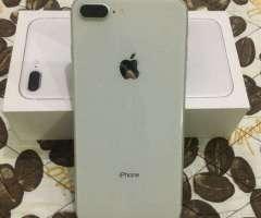 Iphone 8 PLUS 64GB branco