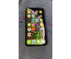 IPhone XS Max top - 2