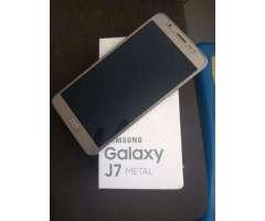 Smartphone Samsung Galaxy J7 metal dourado - 3