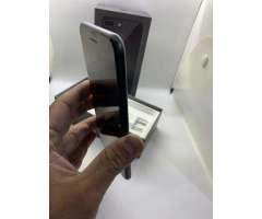 IPhone 8 Plus 64gb cinza - 2