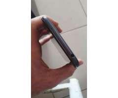 Vendo Xiaomi Pocophone F1 64Gb 4gb de ram - 4