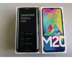 Samsung Galaxy M20 Novo, LanÃ§amento (Entrego)