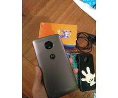 Vende se um celular moto E4 plus - 3
