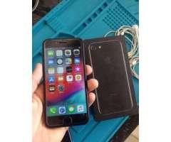 IPhone 7 Matte Black 128 GB - 2