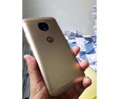 Moto e4 plus - 2