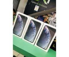 Iphone xr lacrado com garantia de 1 ano Apple!! - 2