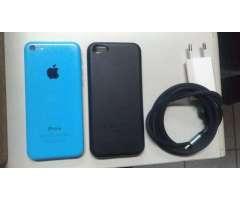 Iphone 5c 16gb vendo // troco