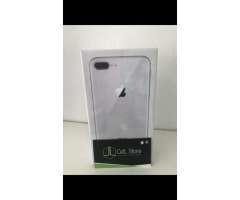 IPhone 8 Plus 64gb zero lacrado Anatel 1 ano de garantia Apple!!