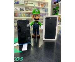 IPhone 7 plus com garantia - 2