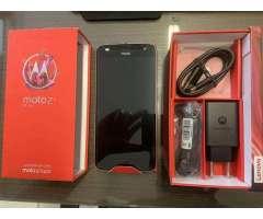 Motorola Moto Z2 Play - 3