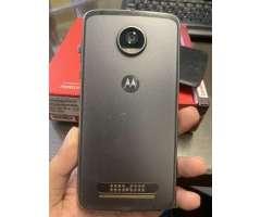 Motorola Moto Z2 Play - 4