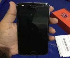 Moto Z2 play 64gb - 3