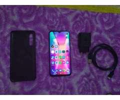 Xiaomi mi 9 64gb snapdragon 855 6gb ram 48mp+16mp+12mp selfie 20mp preto - 3